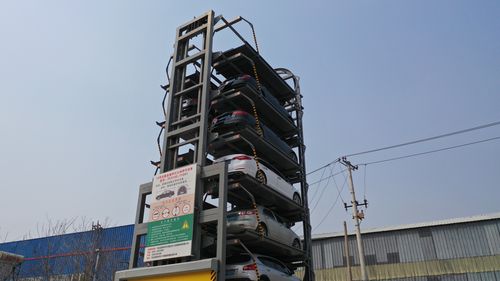 涿州农民研发制造智能立体停车库解决停车难